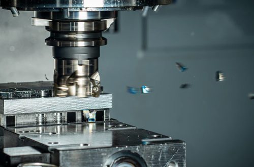 a-CNC-milling-machine-during-operation